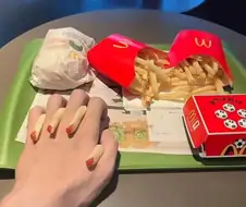 맥도날드 여친