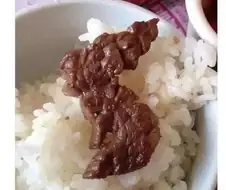 식사하다 한반도의 얼을 느끼고 눈시울이 불거짐.jpg