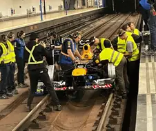 레드불의 평범한 기행