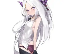 블루아카) 스커트 내려서 팬티 보여주는 히나