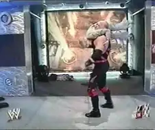 WWE)안전하게 파일 드라이버를 시전하는 장면