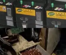 옛날에는 오락기에서 과자가 나왔다고 함.JPG