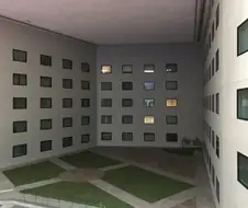 "익숙한 곳인데 괴리감과 위화감 주는 리미널 스페이스"