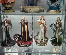 아무튼 팬티는 다 까고있죠?