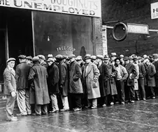 대공황에도 국가가 배급은 진행하는 이유.jpg