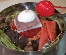 호불호 갈리는 냉면....JPG