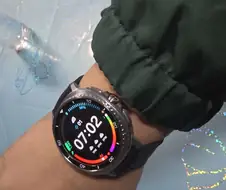 헤으응 워치 돌리는 맛