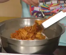 어묵볶음, 김치, 고추장, 참기름에 비벼도 맛있게 먹던 강호동인데...