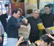 젠슨황, SK하이닉스와 협력해 HBM 칩 대량 유통