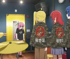 도.. 도심지에서 군생활 하려면 해병대에 가야한다고 생각해요..
