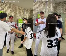 선수은퇴식이 인생은퇴식이 될뻔한 야구선수