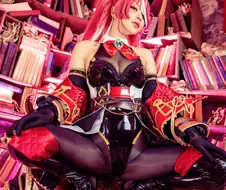 버튜버 후방)호쇼마린 코스프레