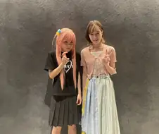 봇치) 봇치더락 연극판 배우들과 성우들 투샷