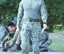 연예인 군복 4황