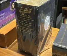 김정아: 저의 개쩌는 번역본들입니다