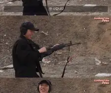 K2소총에서 가스조절기 빼고 쏘면 어떻게 될까