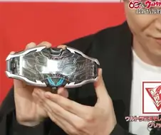 그리드맨은 애니화가 대박이 나서