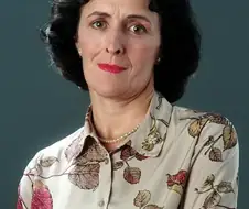 해리포터)이 소설에서 애증을 상징하는 인물