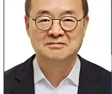 축협 주요인물인데 조용히 욕 덜먹고 있는 사람