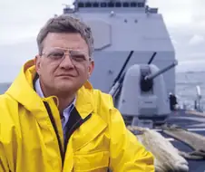 첩보 느와르 소설가 톰 클랜시 특징