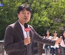남의 일처럼 뉴스에 출연한 당사자들.jpg