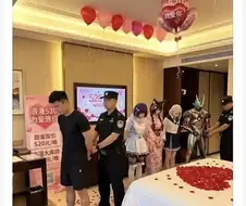 역시 중국에는 자유 따위는 없어