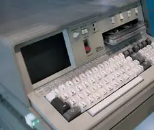 최신 포터블 PC 구해왔는데 어떰?