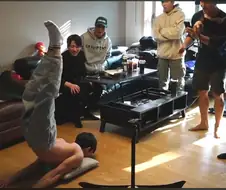 와 ㅆ 그 올드보이에 유지태가 했던 동작이 진짜 되는거였네;;