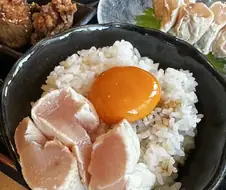 여름에 먹으면 죽인다는 일본의 덮밥.jpg