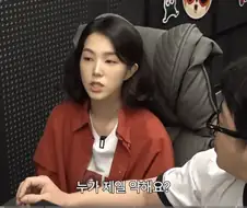 아무리 봐도 알면서 멕이는 뉴비
