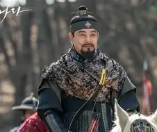 왕국이 위기에 처할 때 나타난 용사(SSR)