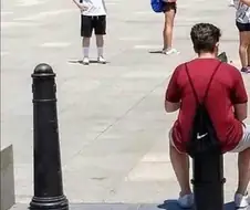 앉은 남자