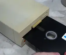 어느새인가 잘안보이는 컴퓨터 부품