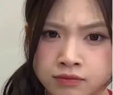 리센느)제나 부리부리대마왕 닮았다 해서 봤는데