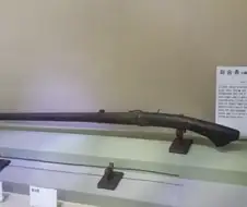 할아버지가 총을 숨겨둔 곳 jpg.