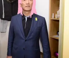 ??? : 여기가...회장의 집?
