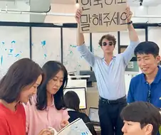 한국에서 피켓드는 외국인