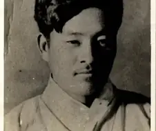 동백꽃에서 점순이가 ＇나＇를 보고 반한 이유