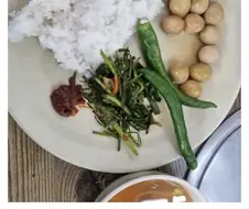 노가다 함바집 반찬수준;;