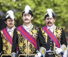 옛날 의복 코스플레이어도 가급적 회피하는 시대