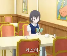 심플하지만 외모나 몸매가 자신이 있어야 할 수 있는 패션
