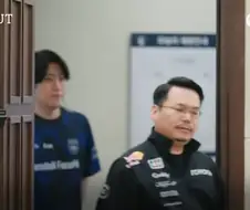 존나 충격적인 사진 봄...