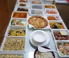 감히 불호라고 말하는 사람들이 있는 집들이 음식