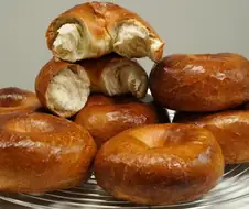 유대인들이 만들고 사람들이 좋아하는것