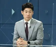 박지성 : 아직까지도 전술 변화가 하나도 없어요