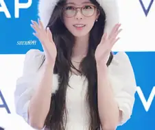 호불호 갈리는 안경