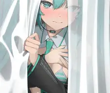 은근히 야한 줄무늬 비키니 하츠네 미쿠