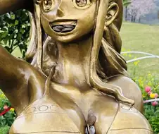 사람들이 돈을 놓고간다는 동상