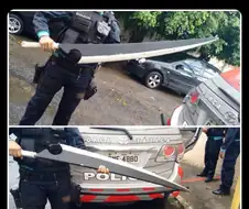 체포된 브라질 ㅁㅇ상이 가지고 있던 칼