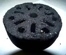 번개탄 생각해보니 이름 좀 멋지지 않음?